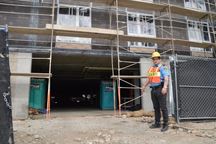 security-services-for-construction-projects-1-700×465